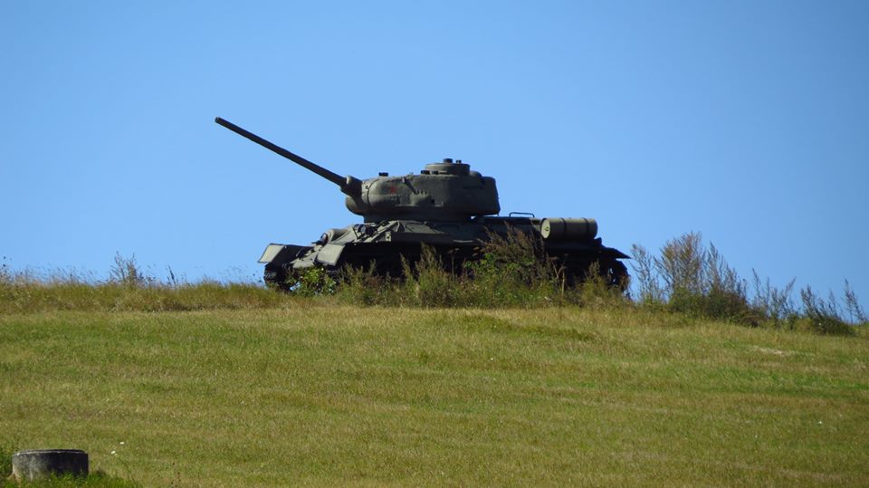 20160323379aaf5e25f5e69b64a5b7e861099251